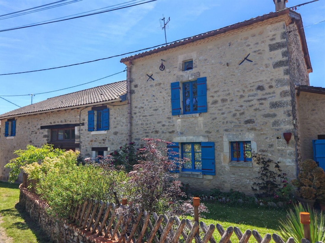 House in Saint-Jean-de-Cole, Nouvelle-Aquitaine, France 3 - 18449932
