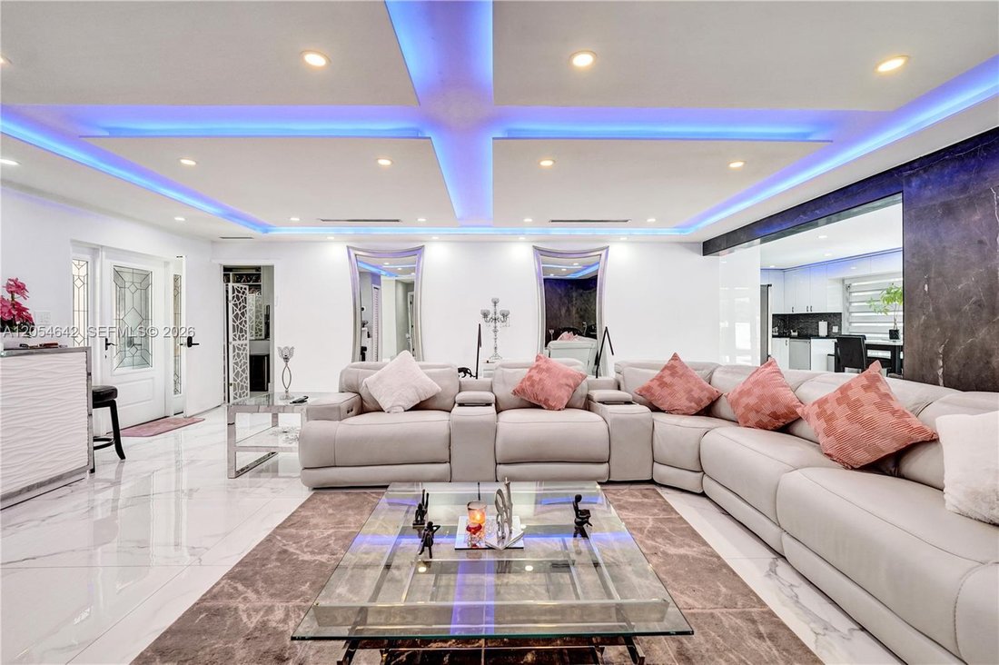 House in Hollywood, Florida, United States 1 - 18448002