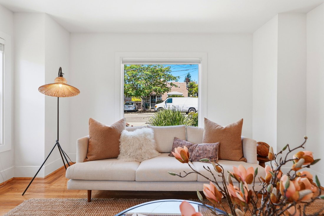 House in Oakland, California, United States 5 - 18448783