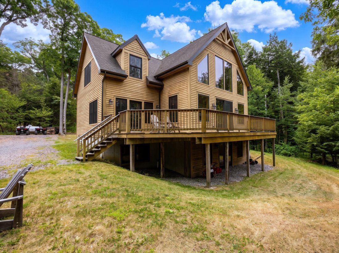 House in Huletts Landing, New York, United States 2 - 18448788