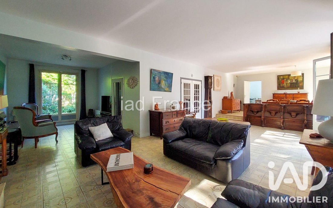 House in Chavenay, Ile-de-France, France 2 - 18452751