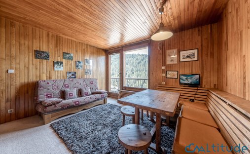 Apartment in Saint-Bon-Tarentaise, Courchevel, France 1