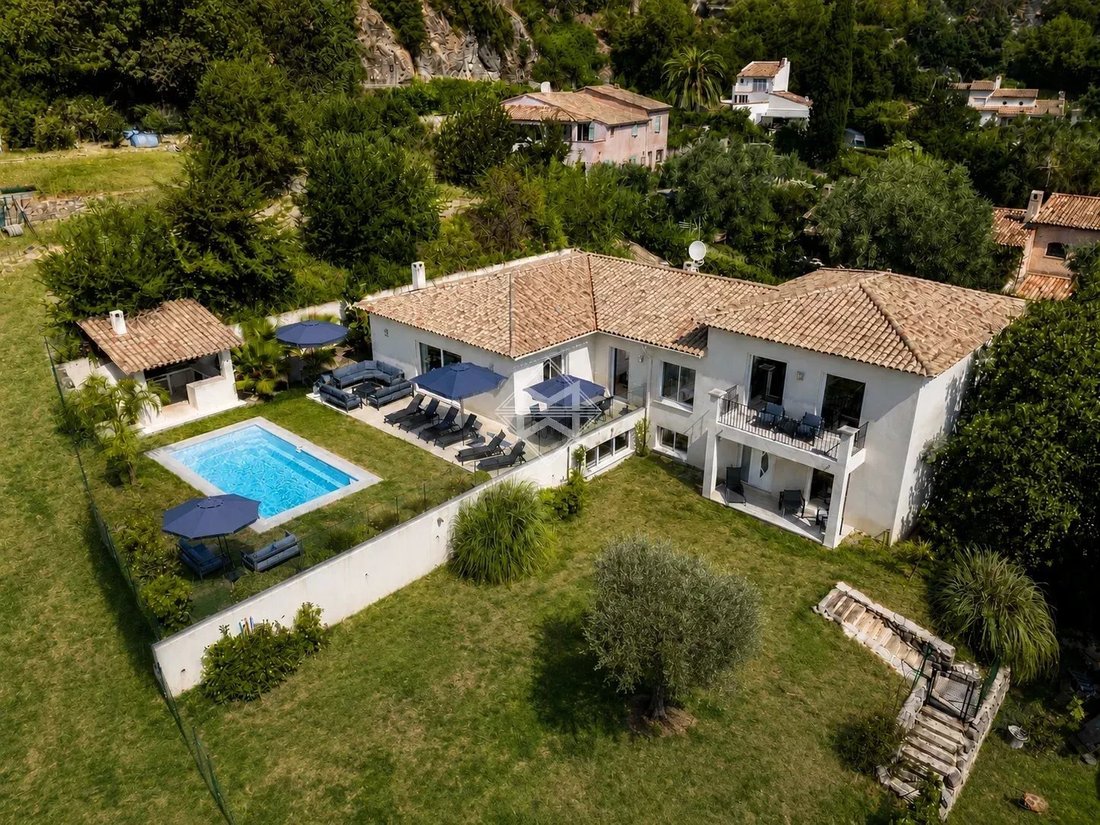 Villa in Vallée Verte-Issarts-Vignasses, Biot, France 1 - 18397008
