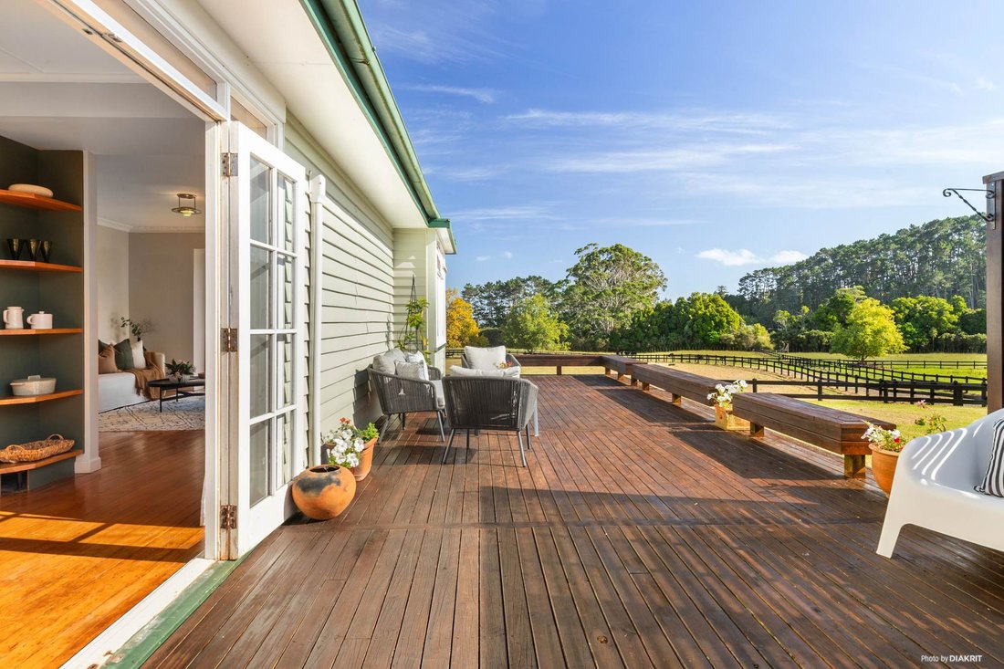 House in Whitford, Auckland, New Zealand 2 - 17675539