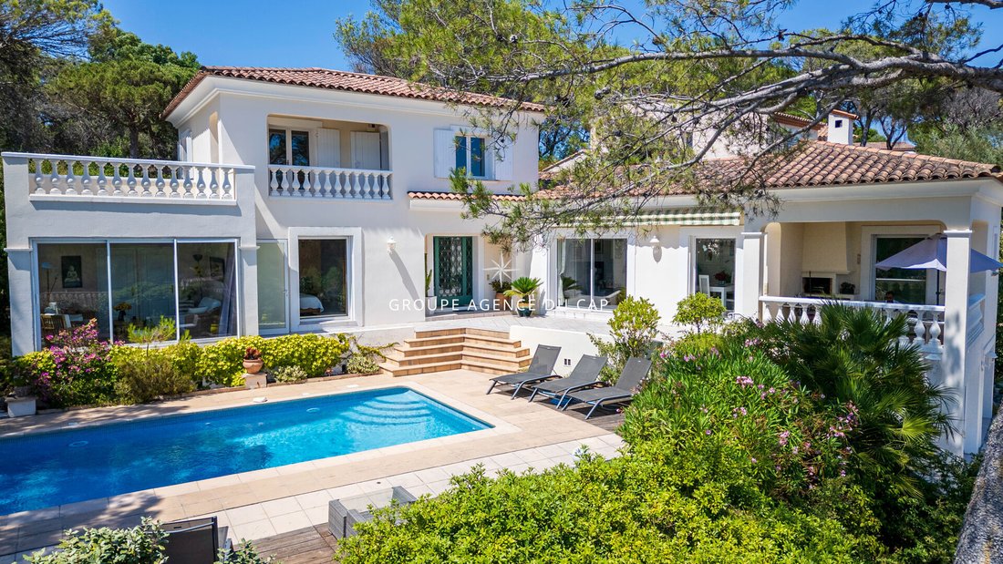 Villa in Le Dramont-Agay-Anthéor-Le Trayas, Saint-Raphaël, France 2 - 18451983