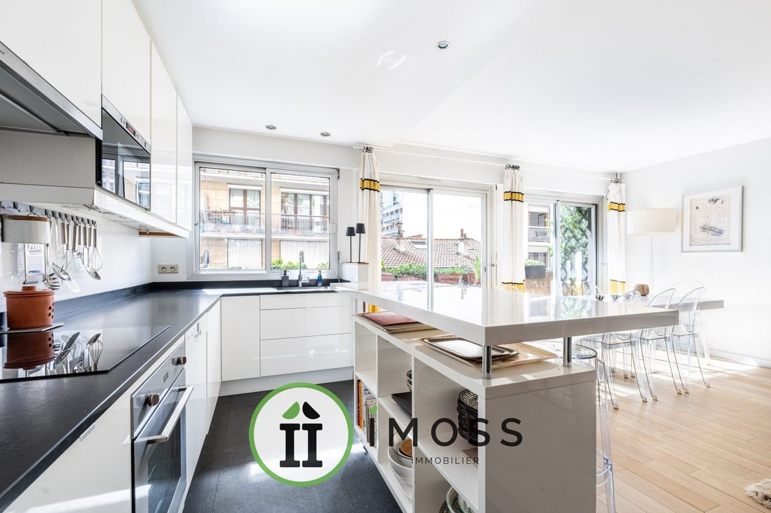 Apartment in Amiraux-Simplon-Poissonniers, Paris 18e Arrondissement, Paris 5 - 18452507