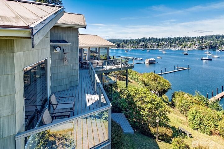 House in Bainbridge Island, Washington, United States 4 - 18452668