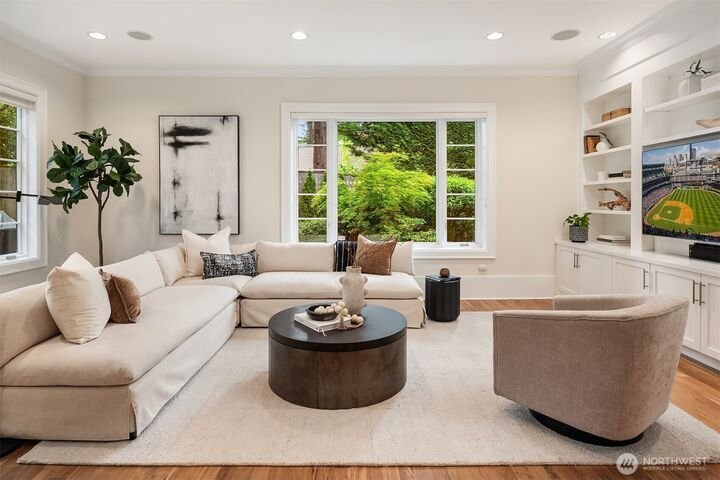 House in Bellevue, Washington, United States 4 - 18452665