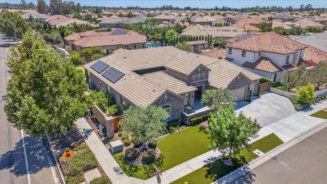 House in Clovis, California, United States 4 - 18451605