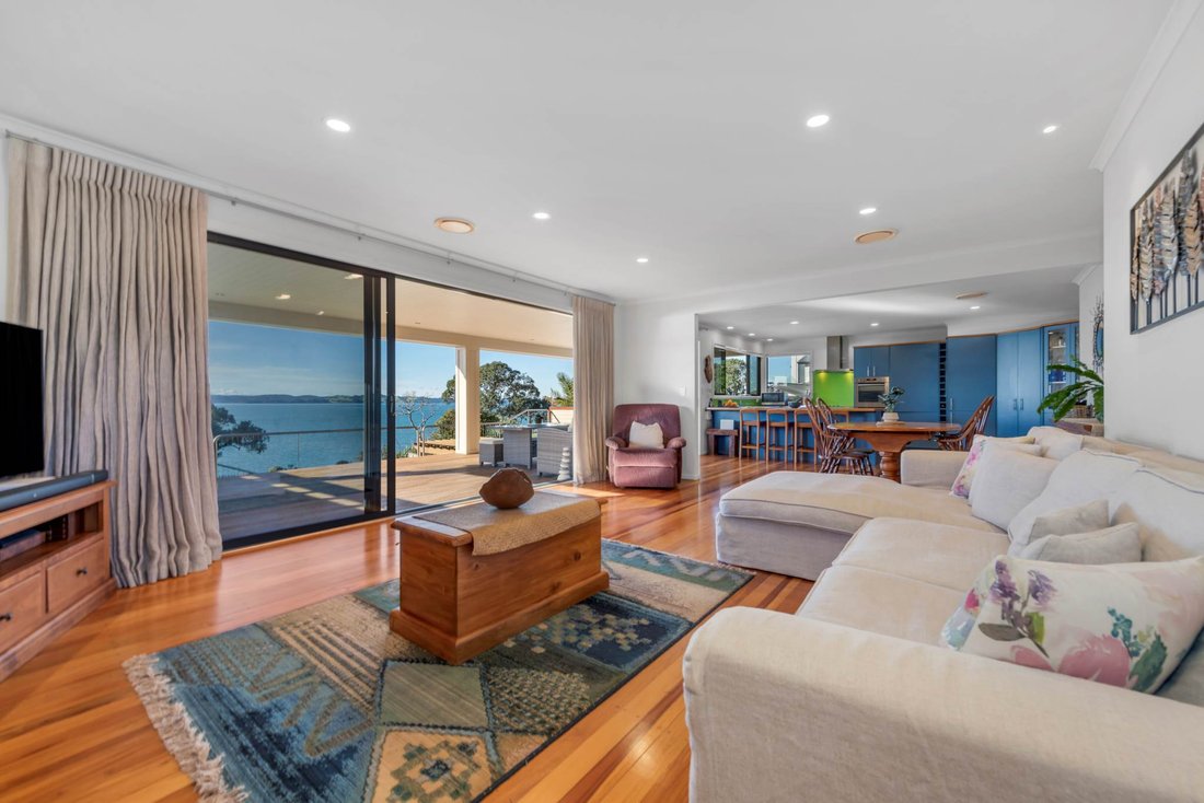 House in Auckland, Auckland, New Zealand 5 - 15989912