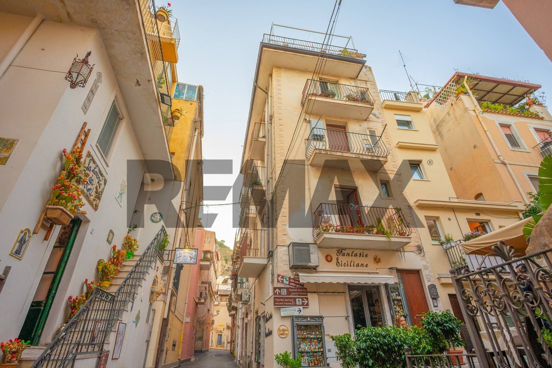 Apartment in Taormina, Sicily, Italy 2 - 18452198