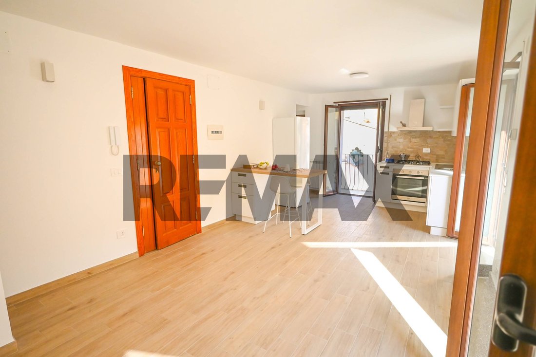 Apartment in Taormina, Sicily, Italy 5 - 18452199