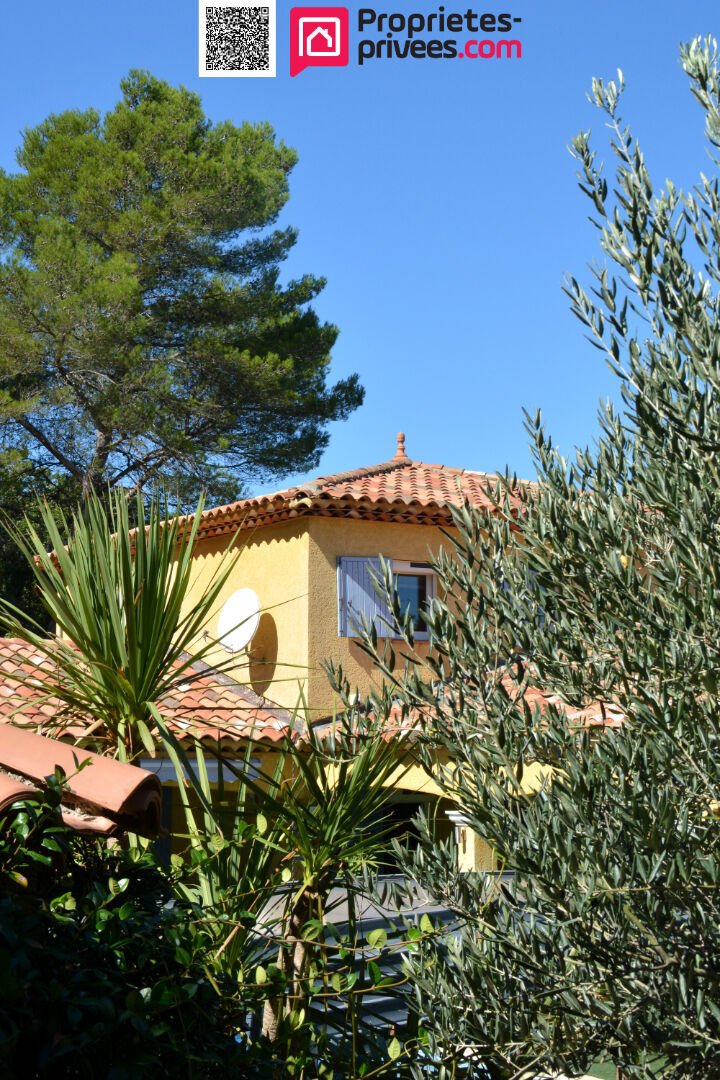 Villa in Nord, Le Luc, France 3 - 18451971