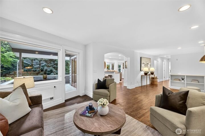 House in Sammamish, Washington, United States 5 - 18452680