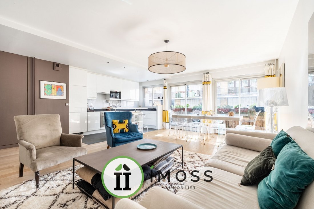 Apartment in Amiraux-Simplon-Poissonniers, Paris 18e Arrondissement, Paris 2 - 18452507