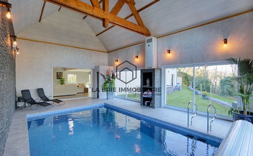 Villa in Le Reveillon, Villecresnes, France 1
