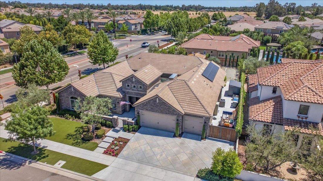 House in Clovis, California, United States 3 - 18451605