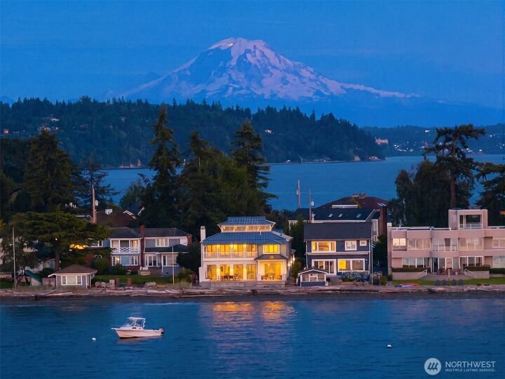 House in Burien, Washington, United States 1 - 18452637