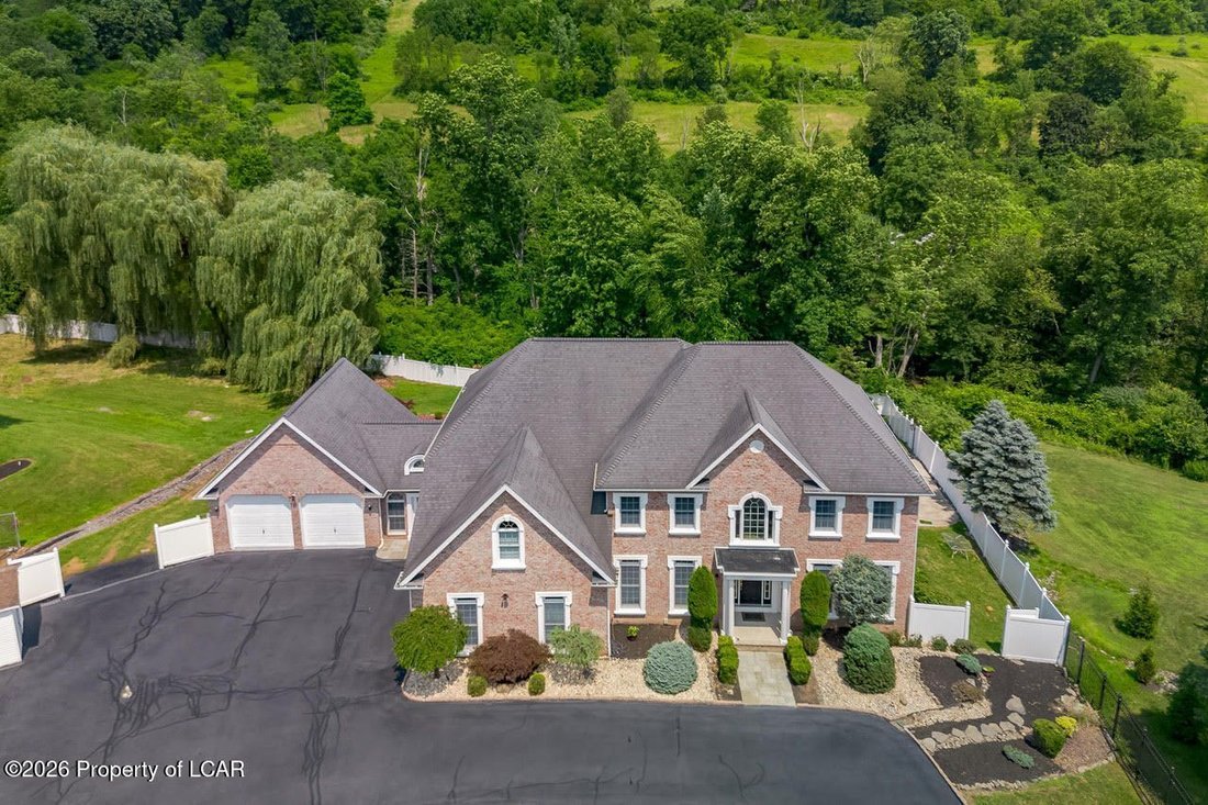 House in Wyoming, Pennsylvania, United States 3 - 18452217