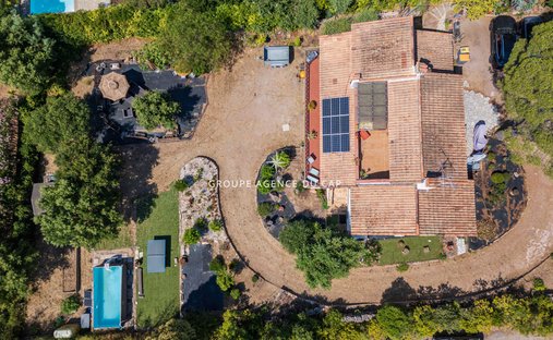 Villa in Tour de Mare, Frejus, France 1