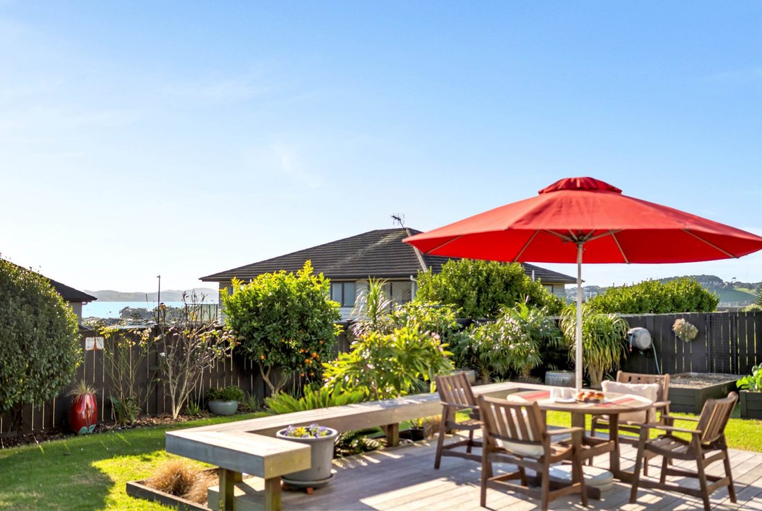 House in Beachlands, Auckland, New Zealand 4 - 18452414