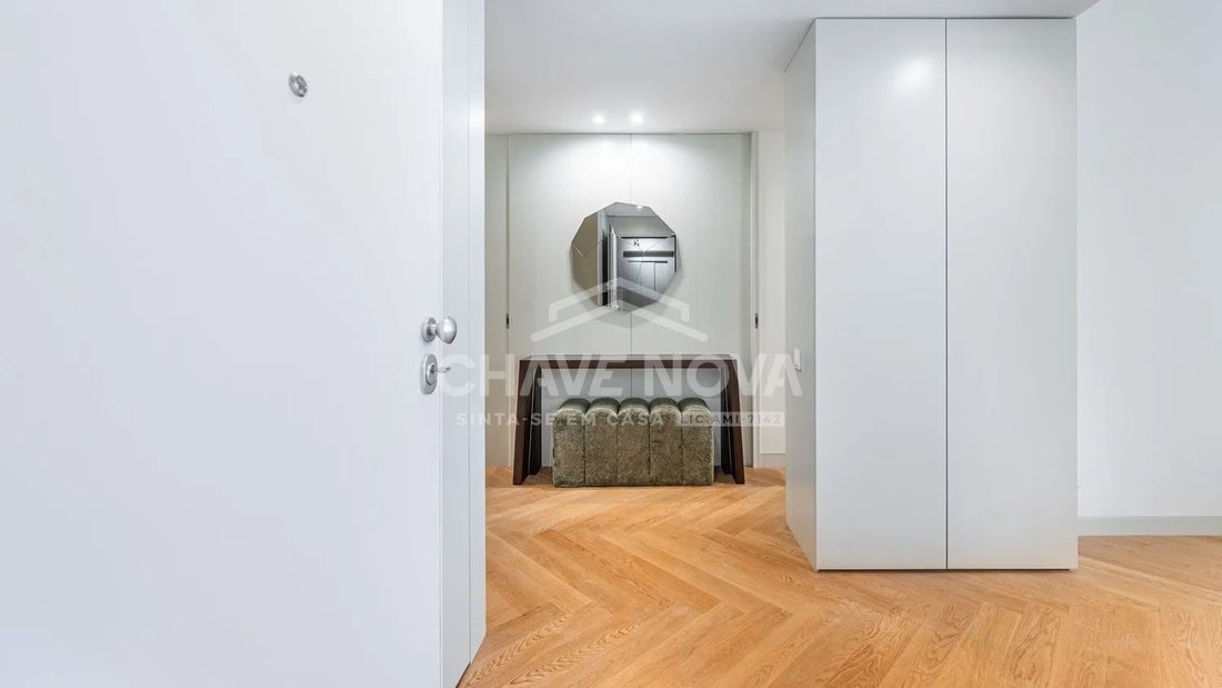 Apartment in Santa Marinha e Sao Pedro da Afurada, Porto District, Portugal 4 - 17079318