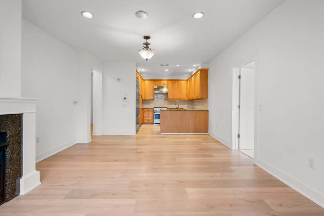 Stamford, Connecticut, United States 3 - 18452716