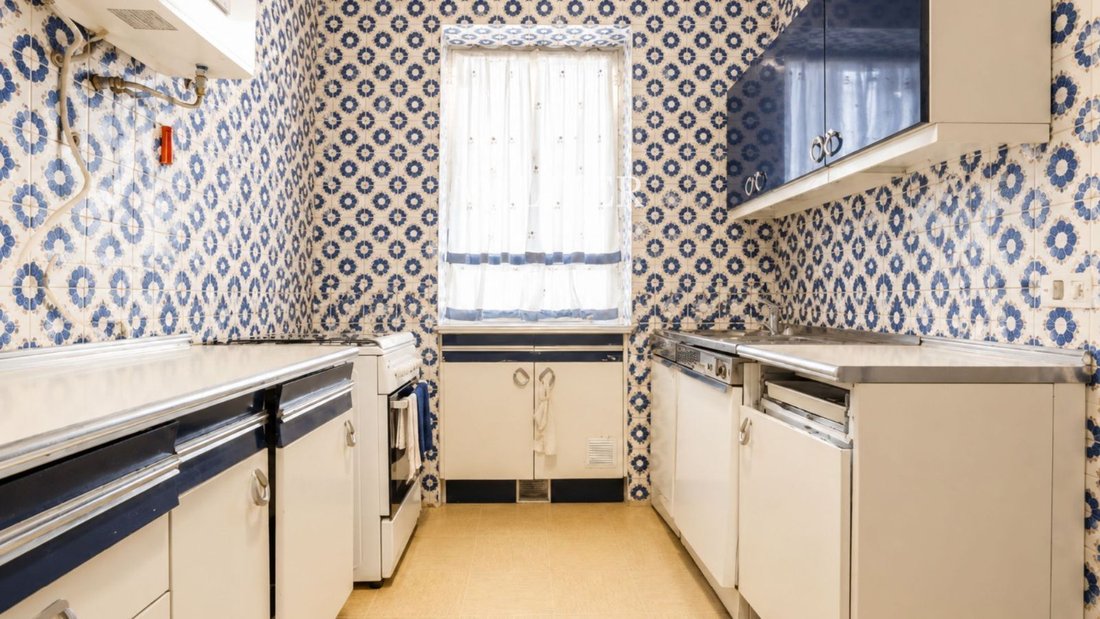 Apartment in Retiro, Madrid, Spain 5 - 18391036