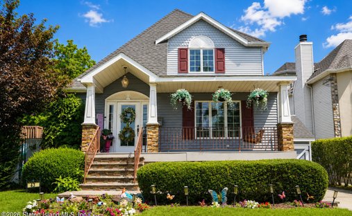House in New York, New York, United States 1