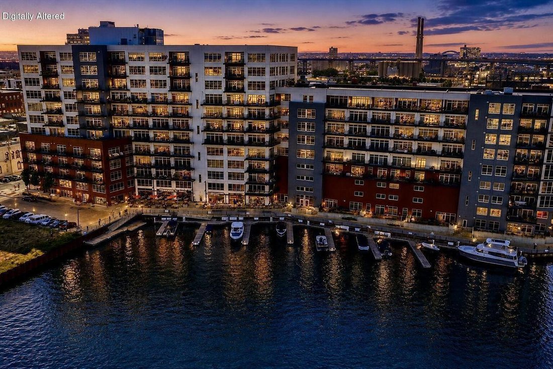 Condo in Milwaukee, Wisconsin, United States 1 - 18452908