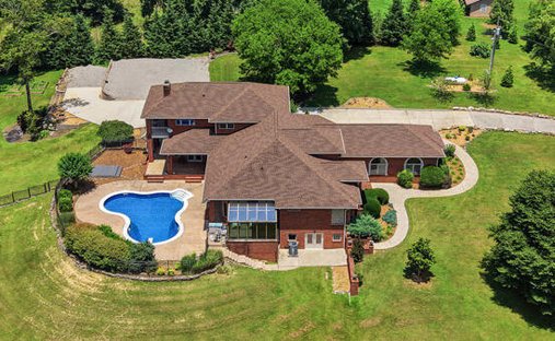 House in South Pittsburg, Tennessee, United States 1