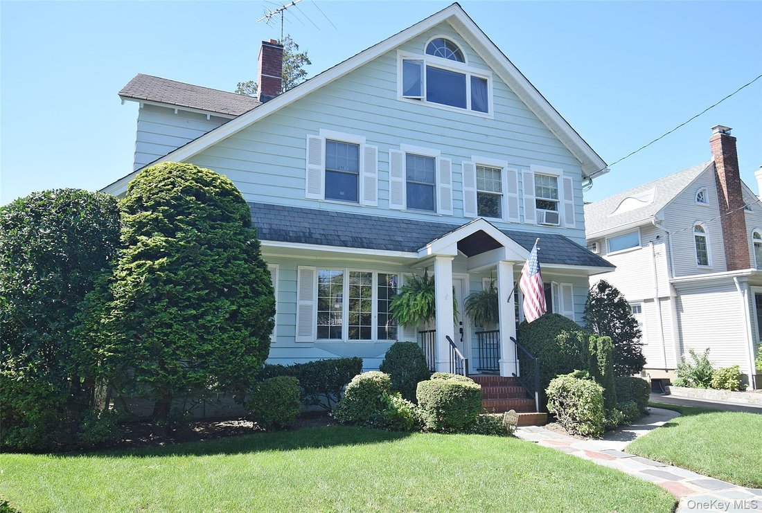 House in New York, New York, United States 1 - 18452855