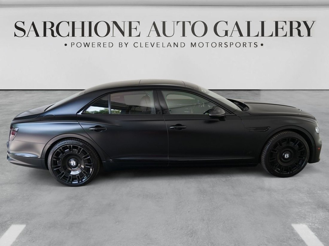Sedan in Canton, OH, United States 2 - 18012568