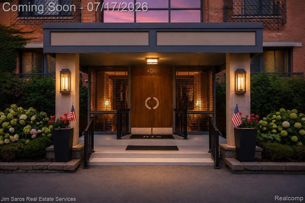 Condo in Birmingham, Michigan, United States 1 - 18452880