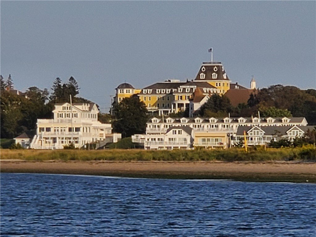 Condo in Westerly, Rhode Island, United States 2 - 18453116