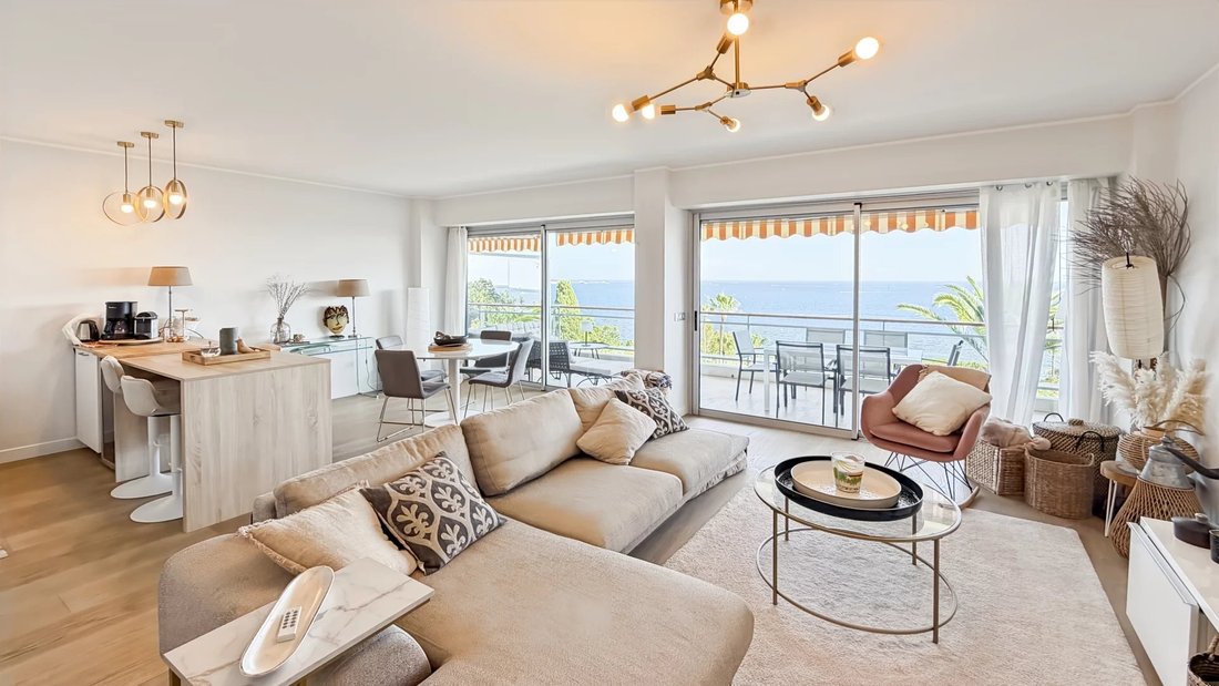 Apartment in Brusquet-Retenaou-Devens, Vallauris, France 3 - 18454424