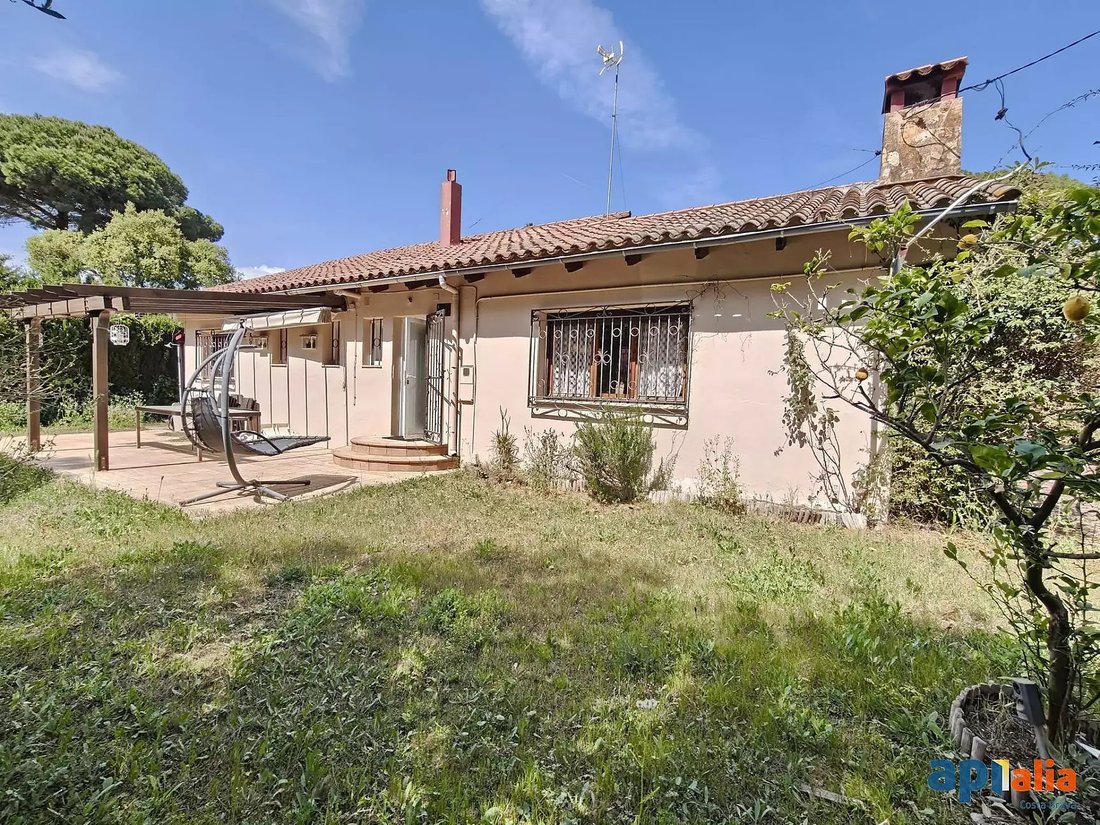 Chalet in Calonge i Sant Antoni, Catalonia, Spain 1 - 18454109