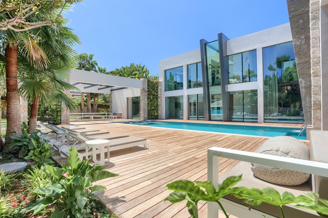 Villa in Santa Ponsa, Balearic Islands, Spain 1 - 18453995