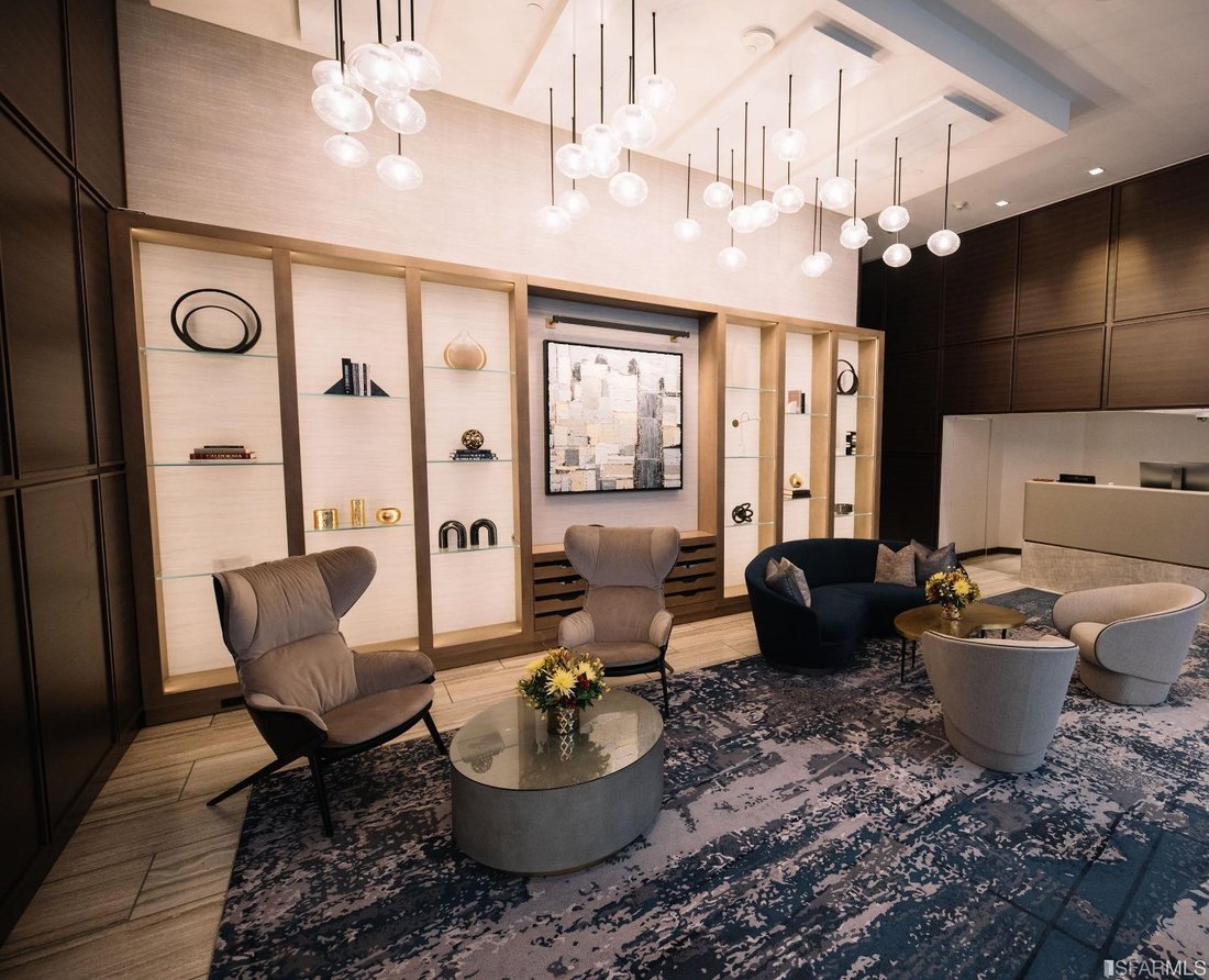 Condo in San Francisco, California, United States 5 - 18453457