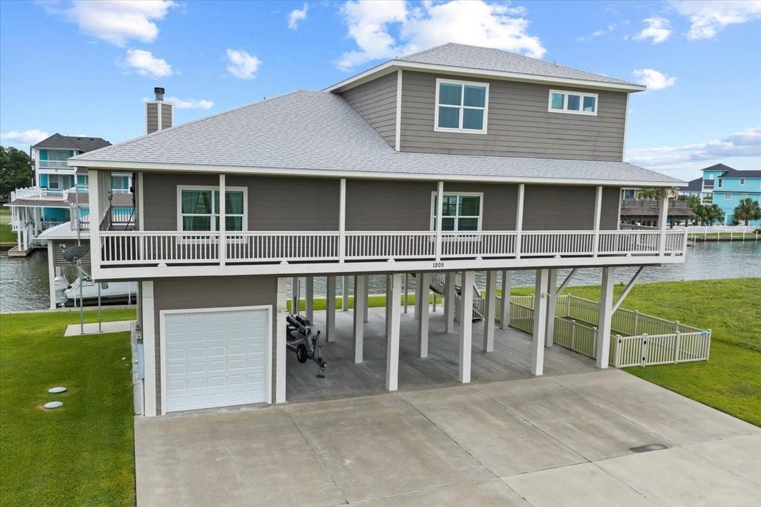 House in Bolivar Peninsula, Texas, United States 1 - 18453787