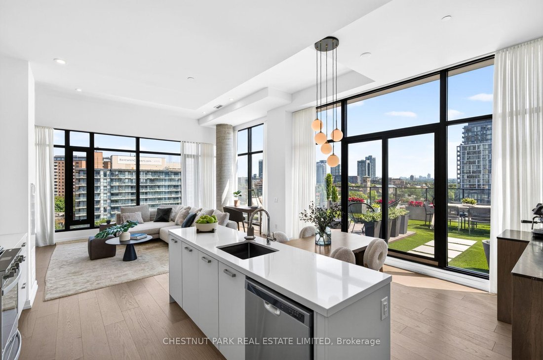 Apartment in Toronto, Ontario, Canada 1 - 18454590