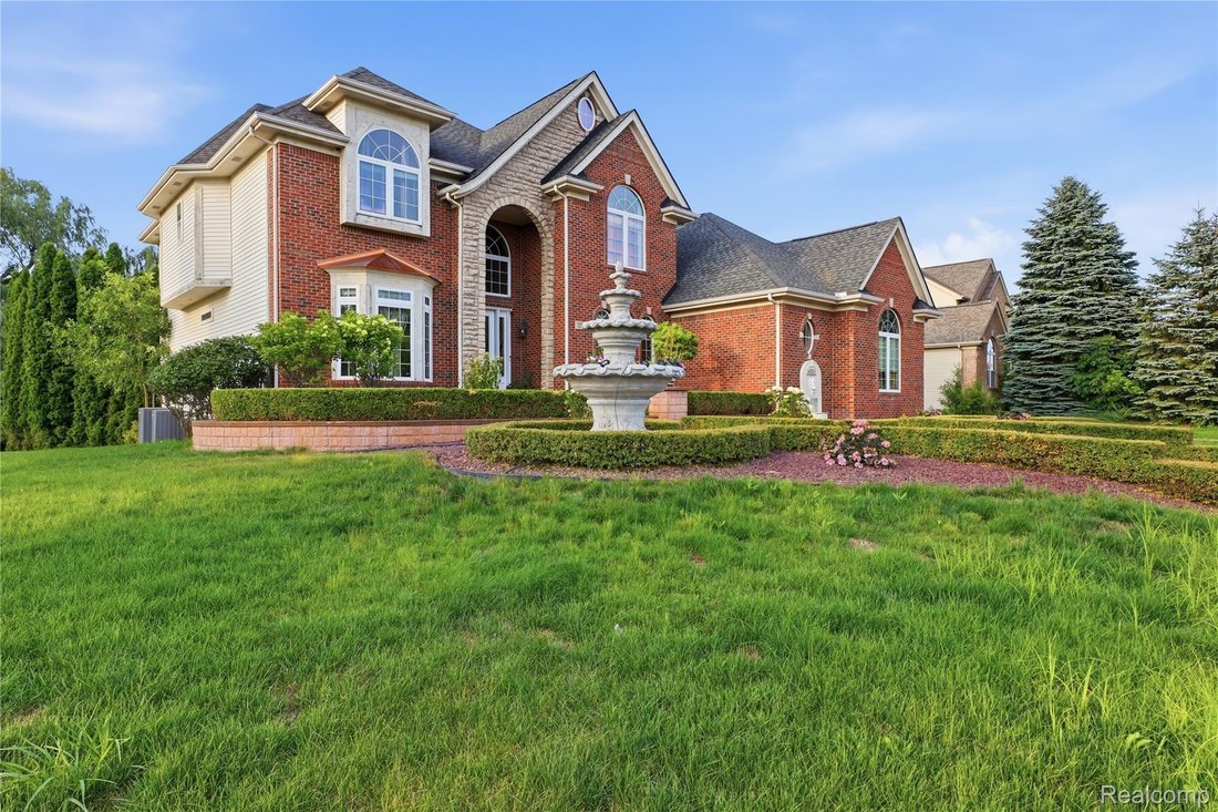 House in Grand Blanc Township, Michigan, United States 4 - 18453929