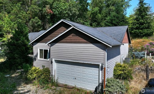 House in Fife, Washington, United States 1