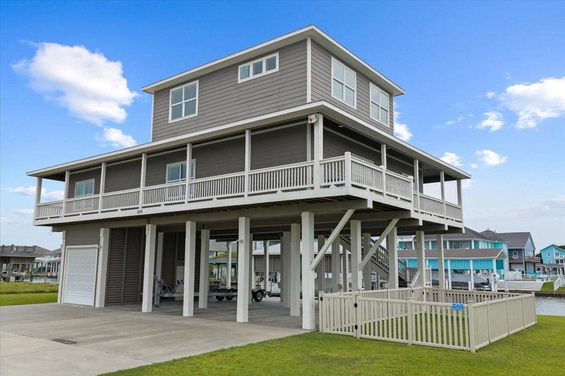 House in Bolivar Peninsula, Texas, United States 3 - 18453787