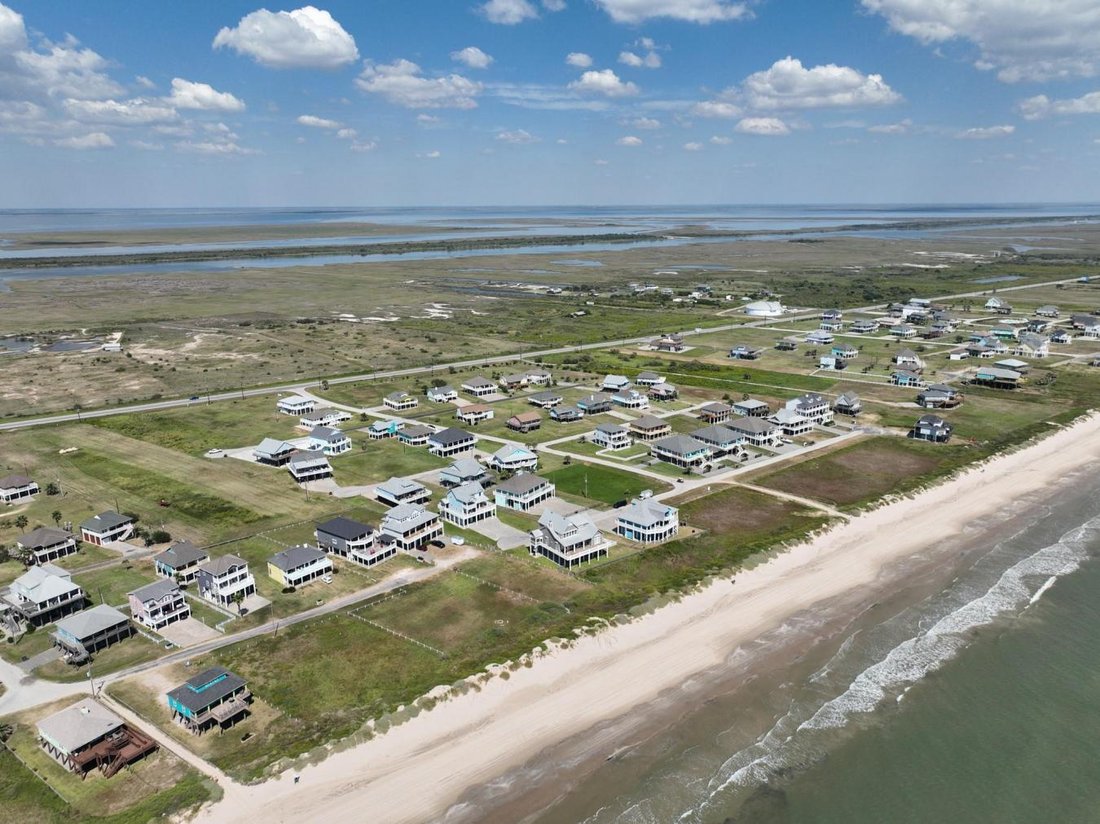House in Bolivar Peninsula, Texas, United States 4 - 18454067