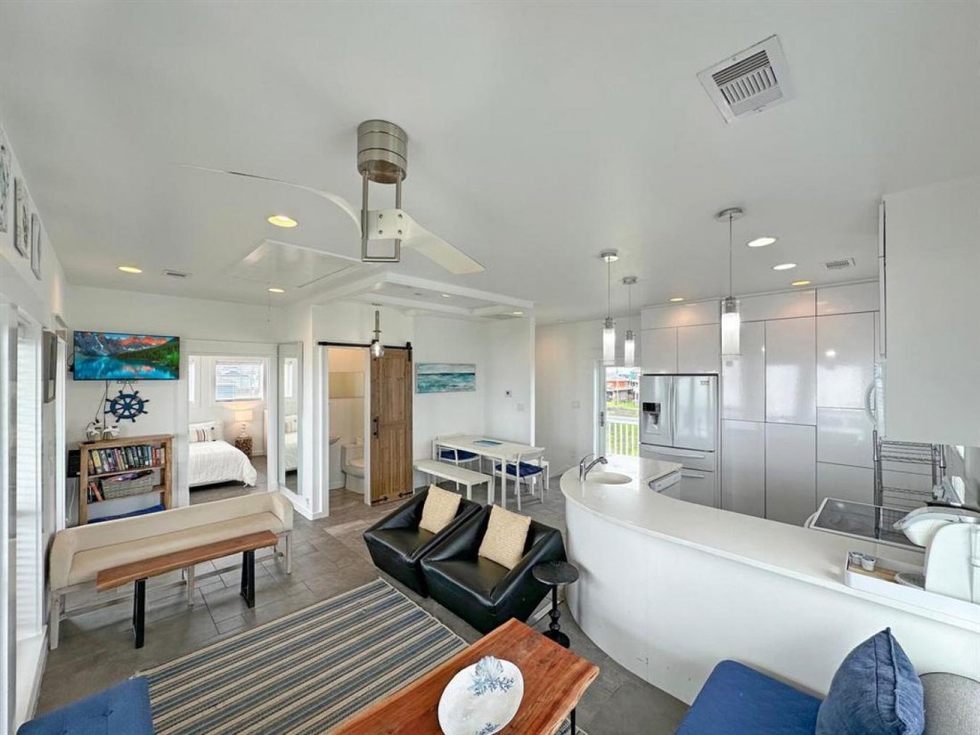 House in Bolivar Peninsula, Texas, United States 3 - 18454064