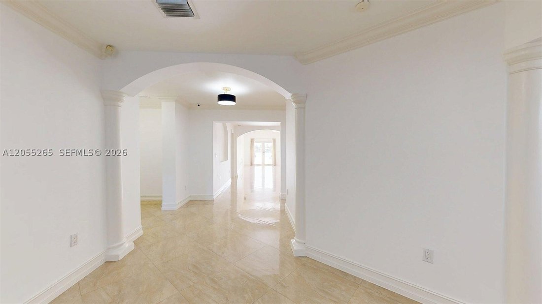 House in Hialeah, Florida, United States 4 - 18453517