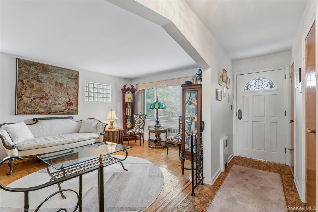 House in New York, New York, United States 4 - 18453898