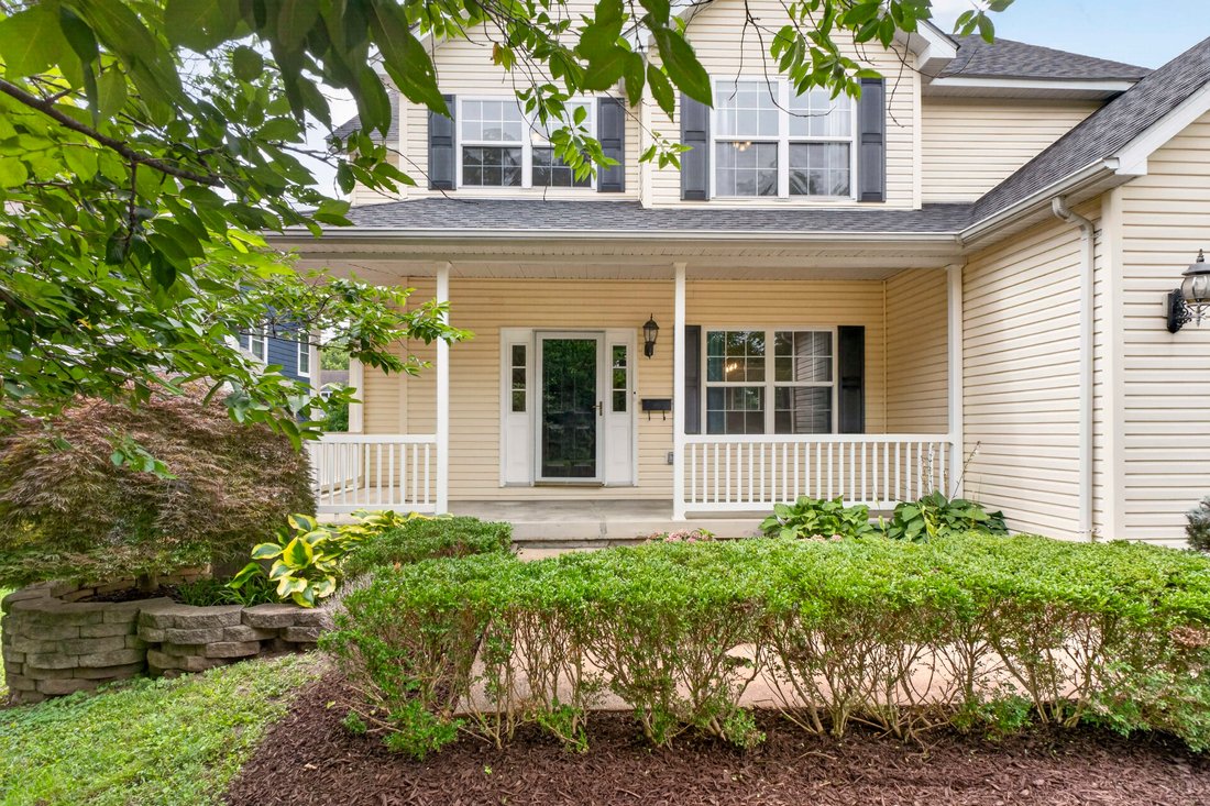Webster Groves, Missouri, United States 2 - 18454350