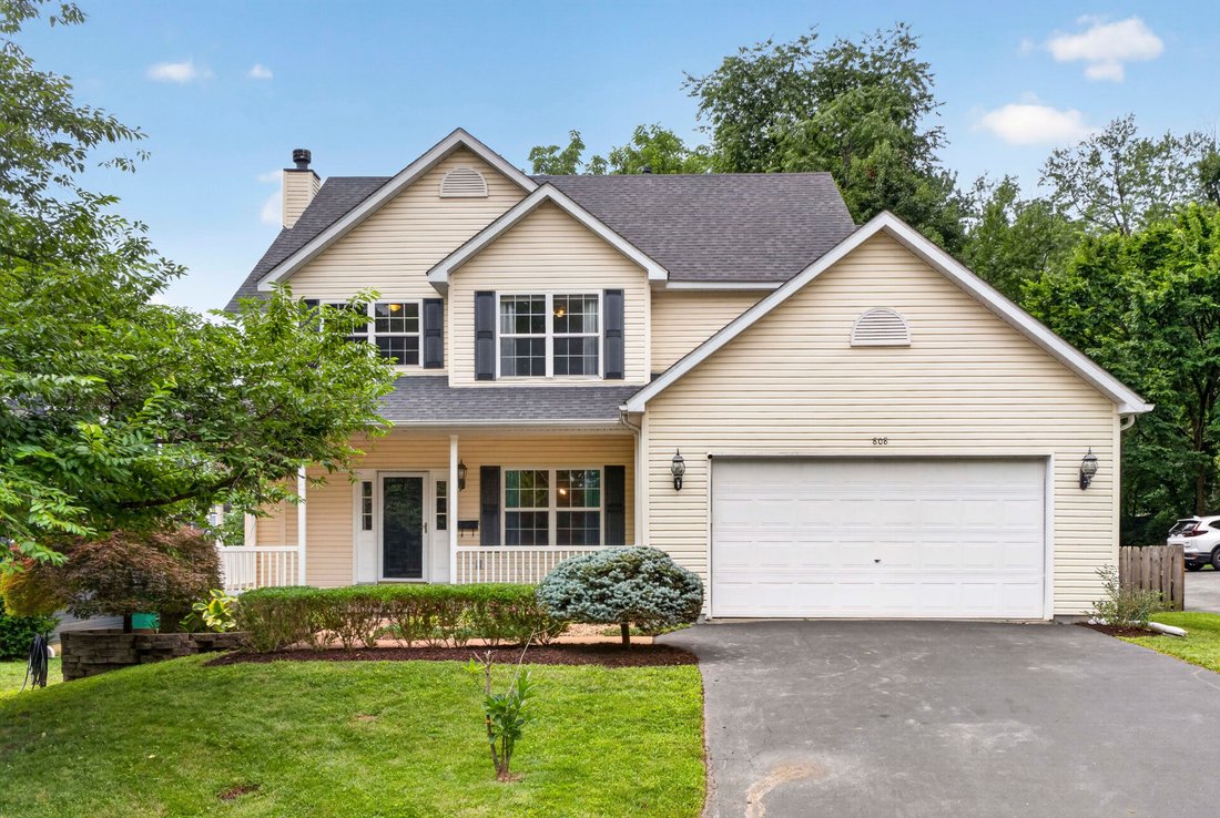 Webster Groves, Missouri, United States 1 - 18454350